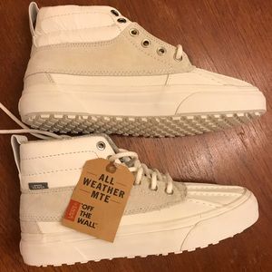 Del Palo all weather MTE Leather& Rubber Vans